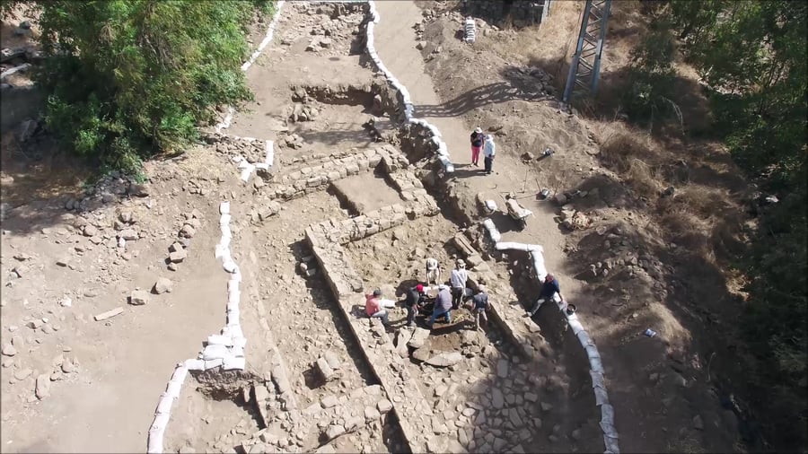 צילום וידאו אוירי של חפירת רשות העתיקות בנפח. צילום אסף פרץ רשות העתיקות