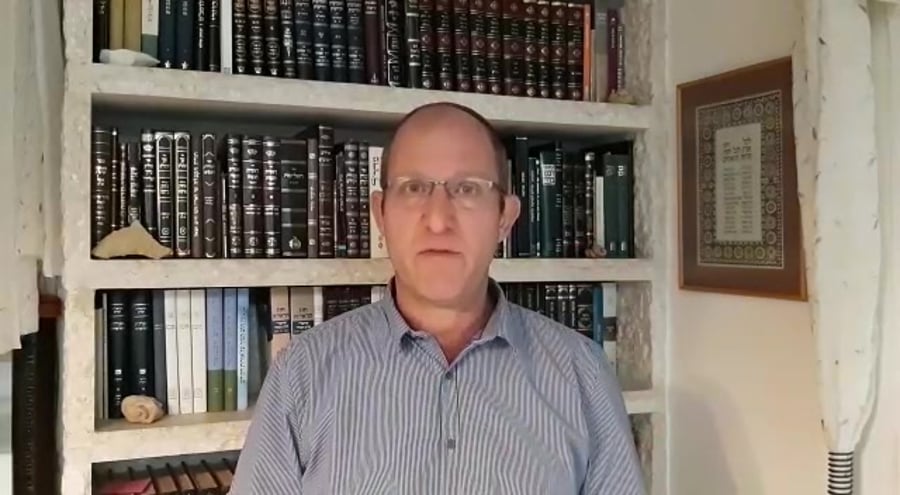 WhatsApp Video 2020-12-03 at 06.45.16