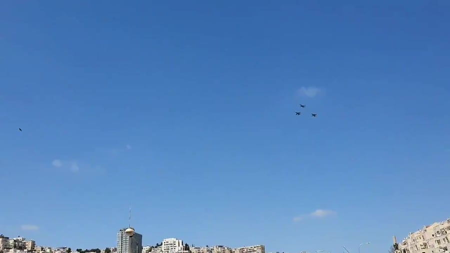 מבנה חסר יום הזיכרון