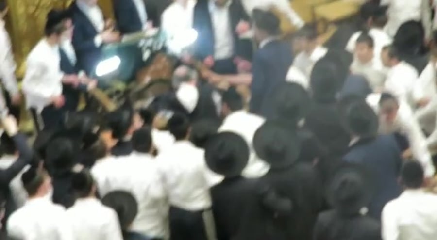 תקיפת הרב לייבל כהנמן בפוניבז