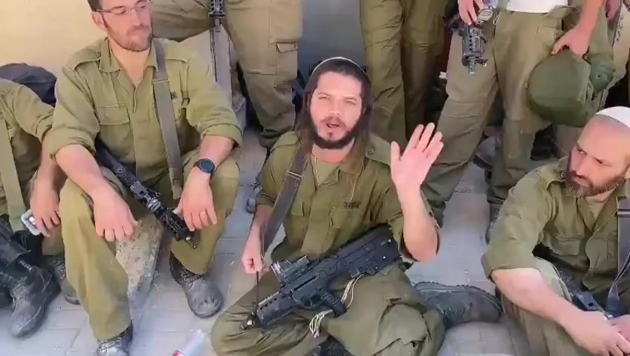 אלכסנדרוני נשקים