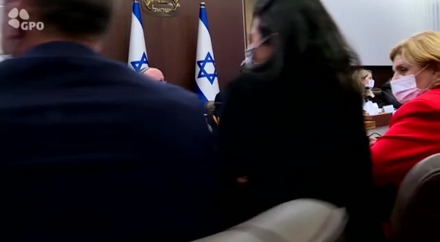 WhatsApp Video 2021-06-27 at 20.28.10
