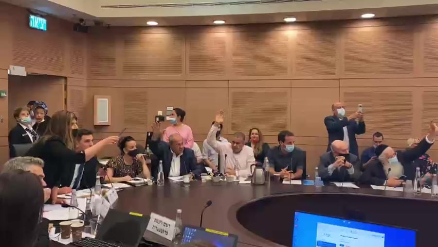 חוק האזרחות ועדה מסדרת