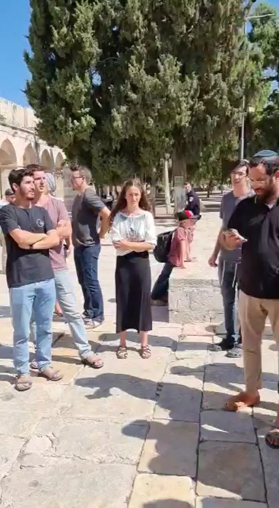 WhatsApp Video 2021-07-18 at 10.03.35
