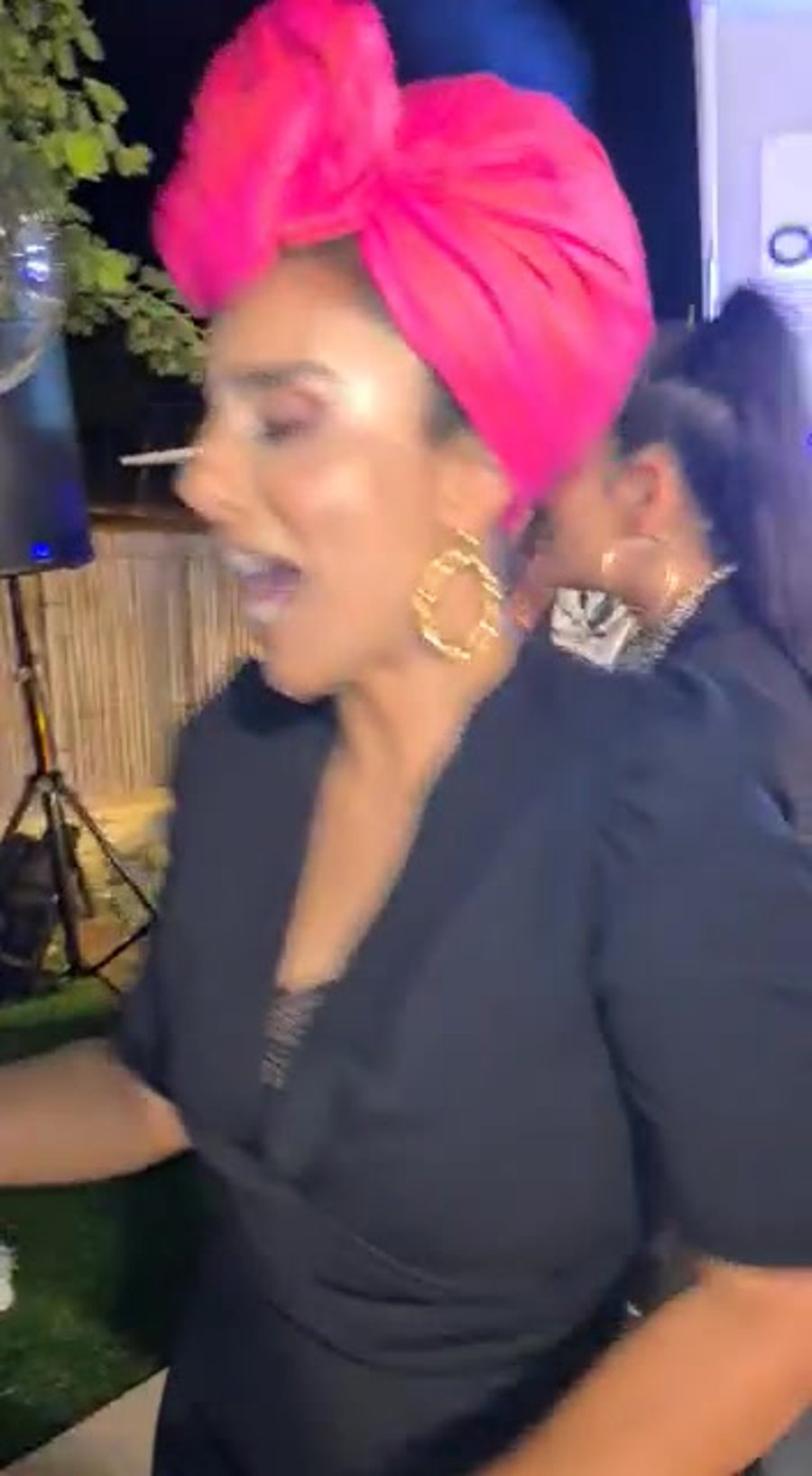 WhatsApp Video 2021-08-08 at 22.33.59
