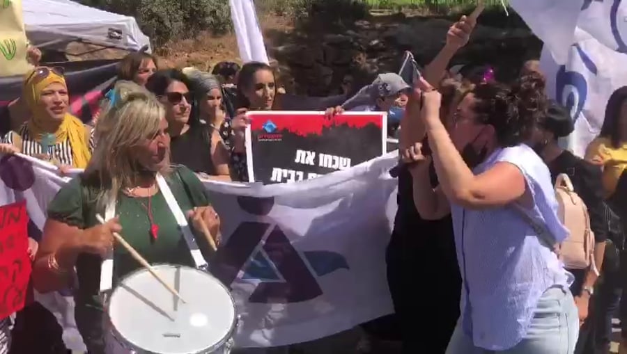 מעון ליברמן הפגנת מטפלות (2)