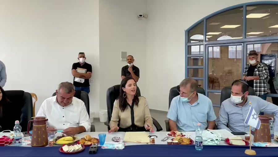 איילת שקד