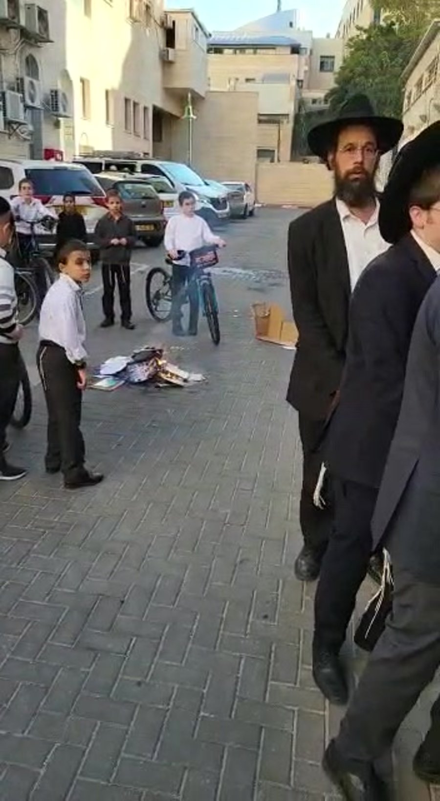 WhatsApp Video 2022-01-03 at 15.22.13