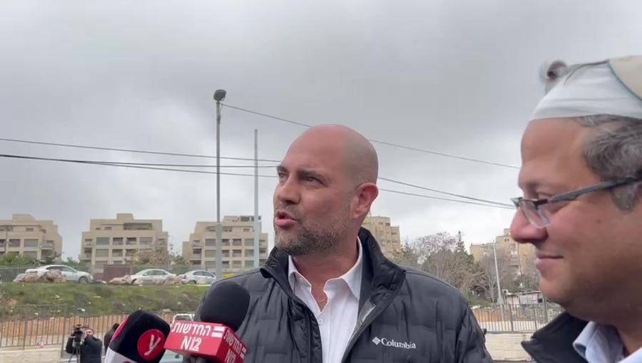 אמיר אוחנה בשמעון הצדיק