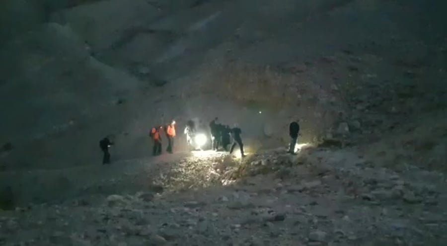 WhatsApp Video 2022-02-22 at 22.45.05