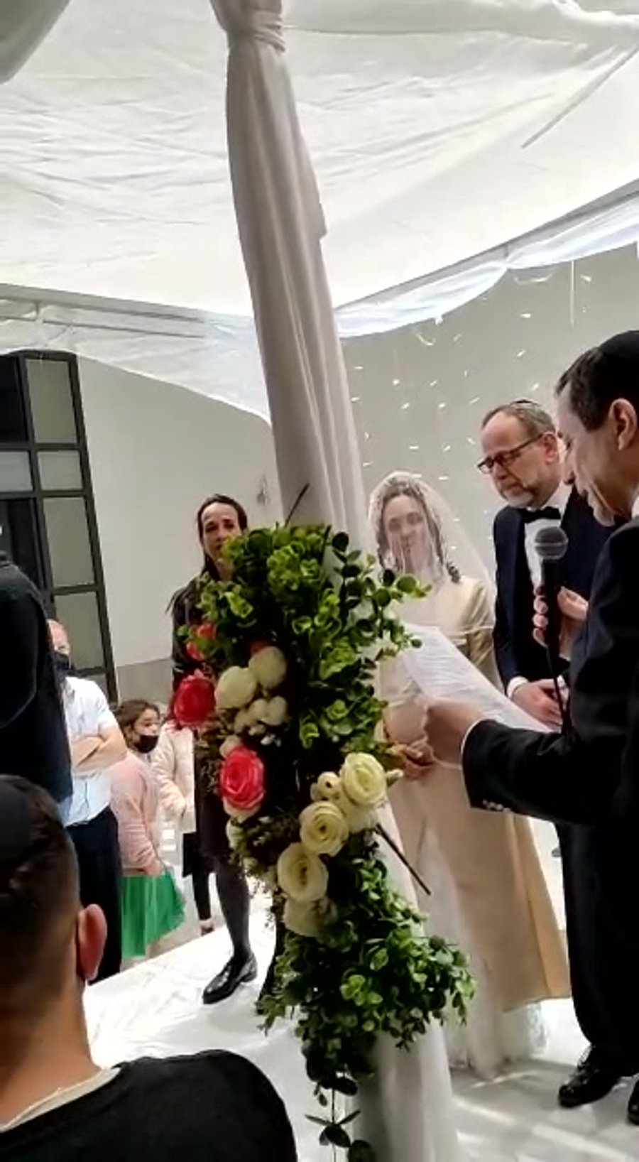 חופה בנימין הורגן אסתר הורגן