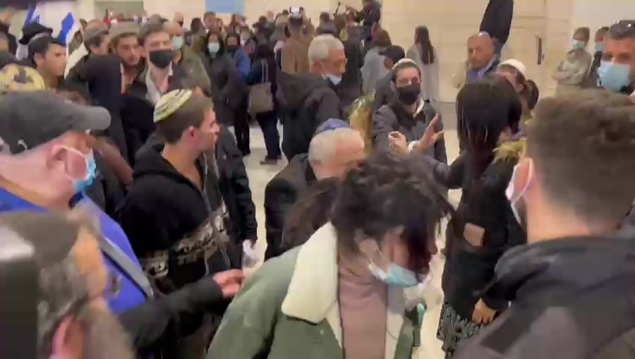 שאשא ביטון תומכת טרור
