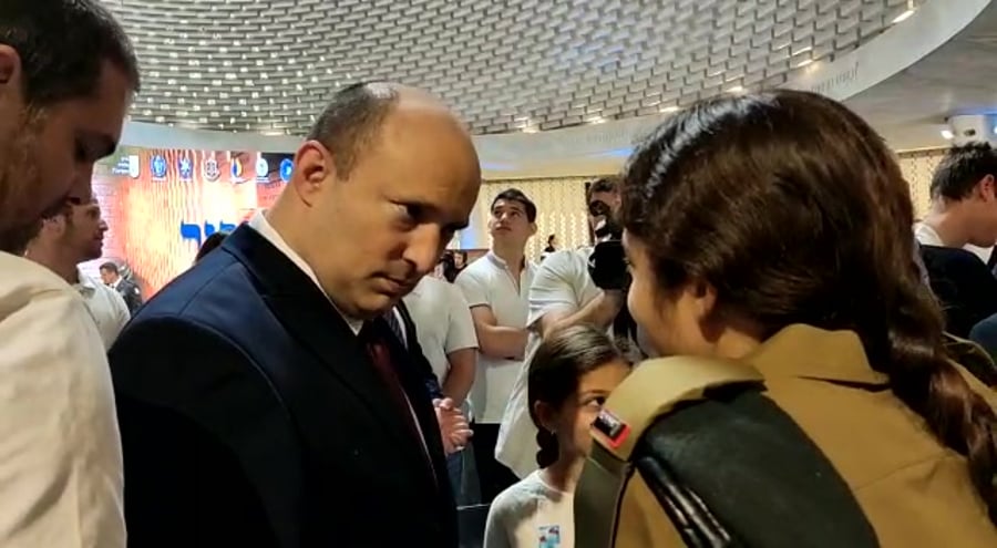 בנט הבת של עמנואל מורנו