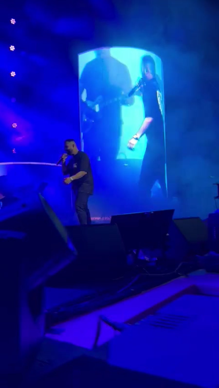 WhatsApp Video 2022-05-18 at 23.10.25
