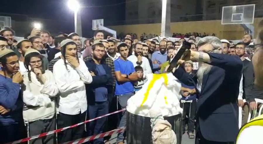 יציקת השמן במצפה רמון