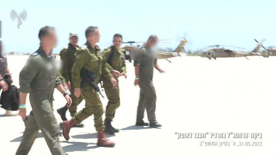 הרמטכל בקפריסין דוצ (1)