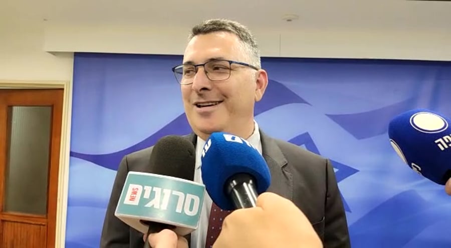 סער חוק יוש