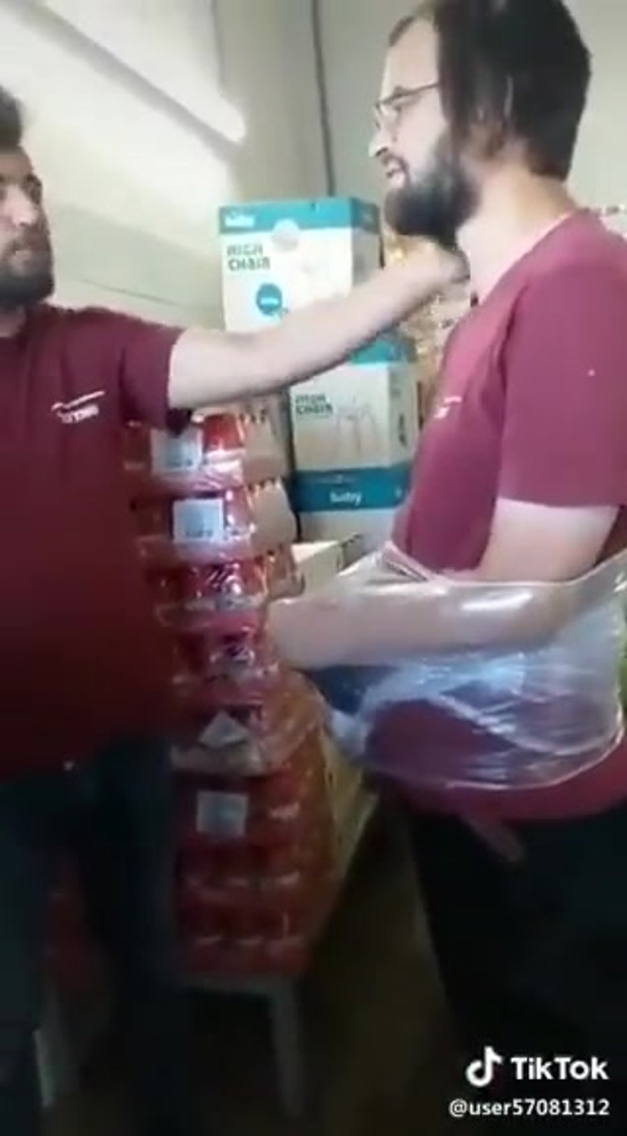 התעללות חרדי שופרסל
