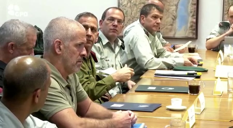 דיון בטחוני