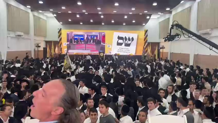 WhatsApp Video 2022-11-01 at 22.08.48
