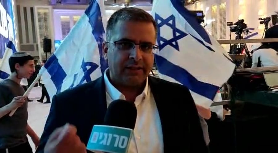סופר