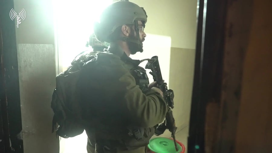 שובר גלים 2711