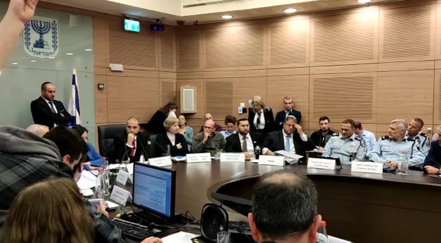 עמר בר לב איתמר בן גביר ועדה שבכ משטרה