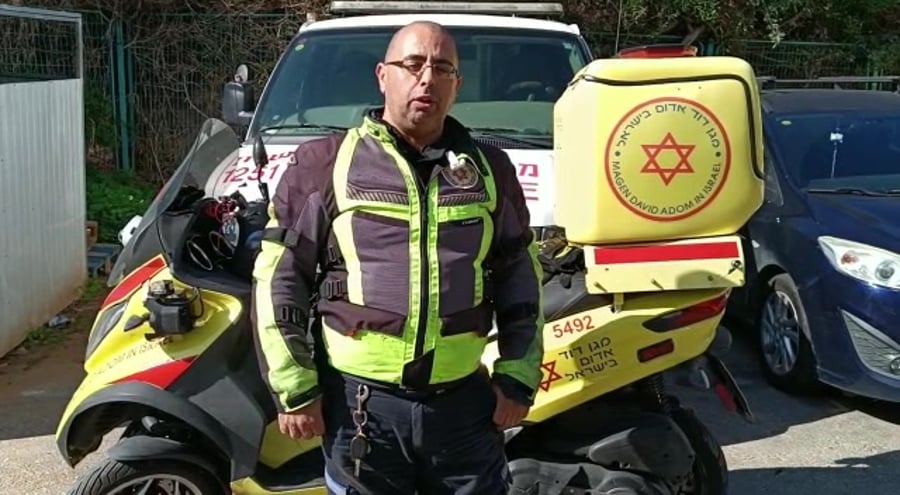 חובש רפואת חירום רכוב על אופנוע מדא רן לוי