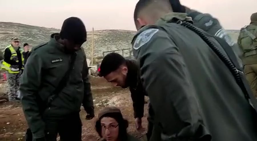 הרס נחלת צבי (2)