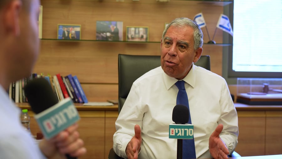 מיקי לוי בראיון בכנסת