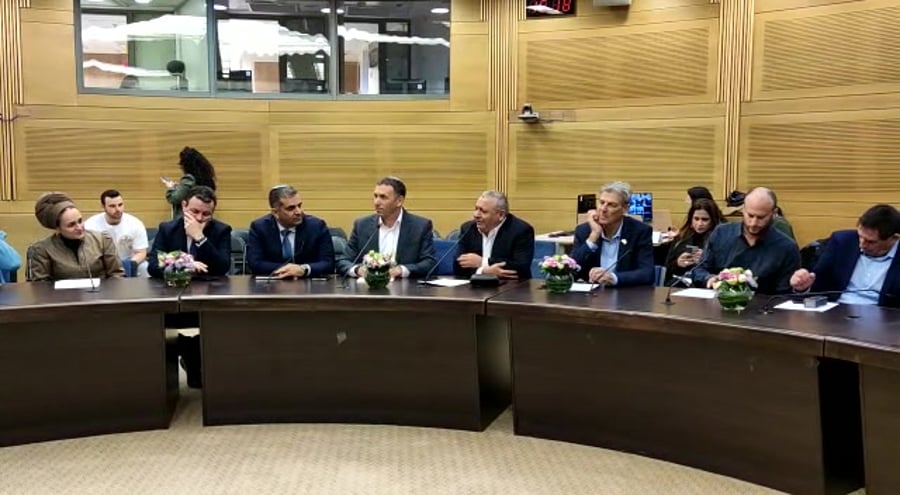 אייזנקוט על אורית סטרוק חברון מפגש חברי כנסת קצין