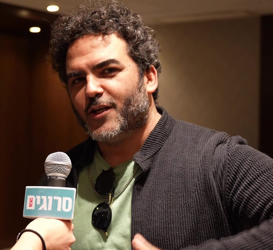 גיא מזיג – זכרון בסלון