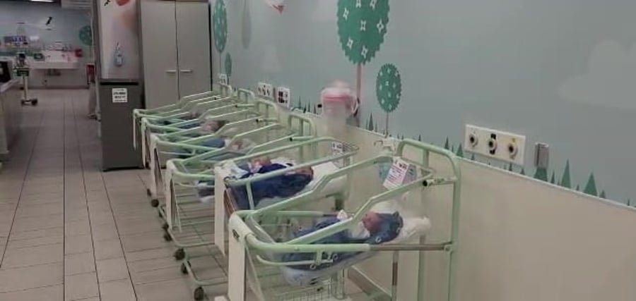 יהונתן גפן קרדיט אסותא אשדוד. תינוקיה