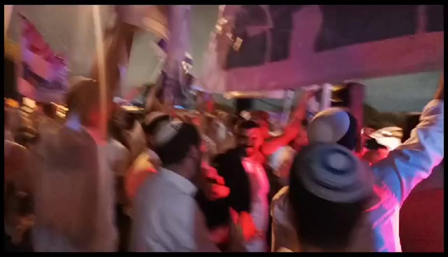 קלנר הגיע להפגנה