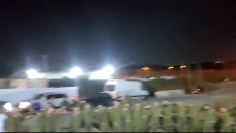 שוואקי שר רחם