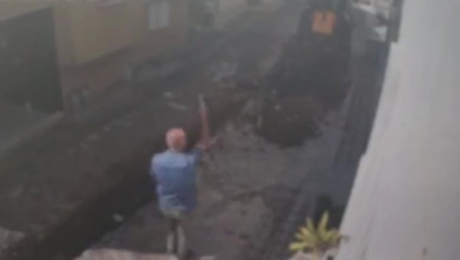 Wz7CBe3n5nQL0ycv
