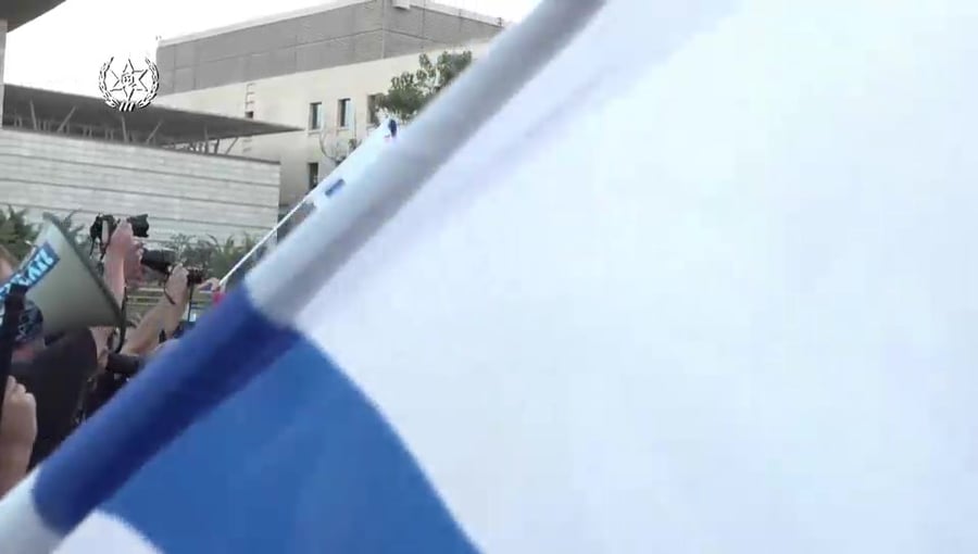 WhatsApp Video 2023-09-11 at 20.35.30