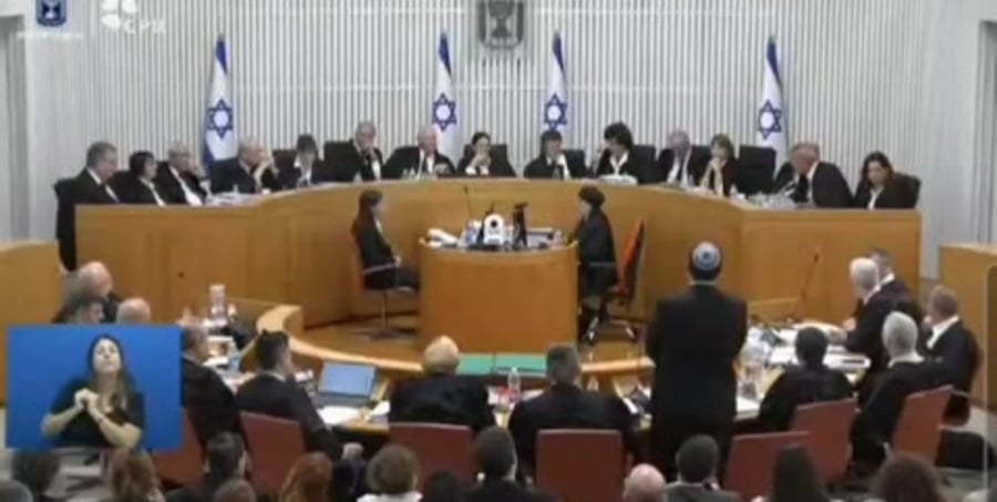 רוטמן טוען מול בגצ