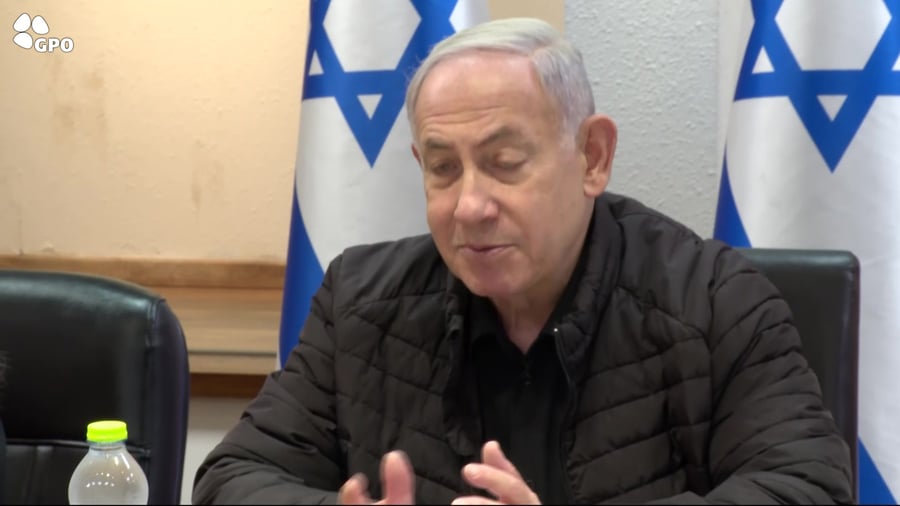 נתניהו עם משפחות החטופים לעם