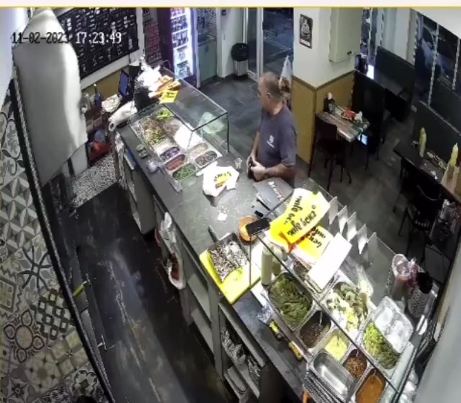 WhatsApp Video 2023-11-02 at 19.48.13