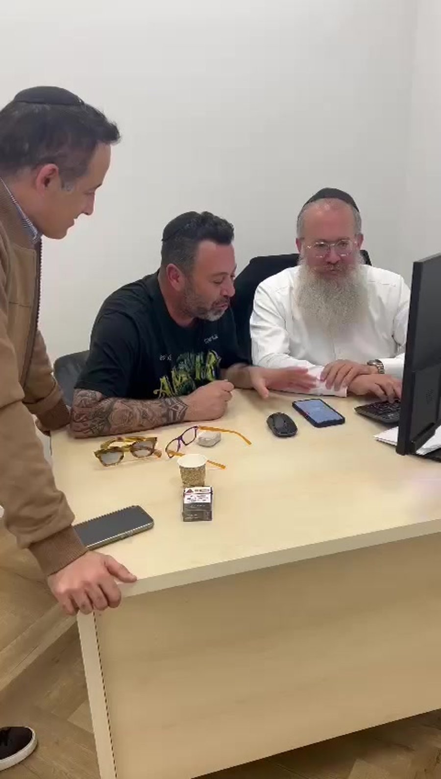 WhatsApp Video 2023-11-19 at 13.32.21