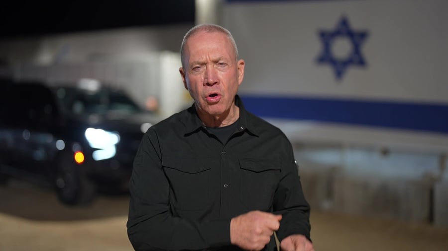 דברי שר הביטחון � צילום אלעד מלכה