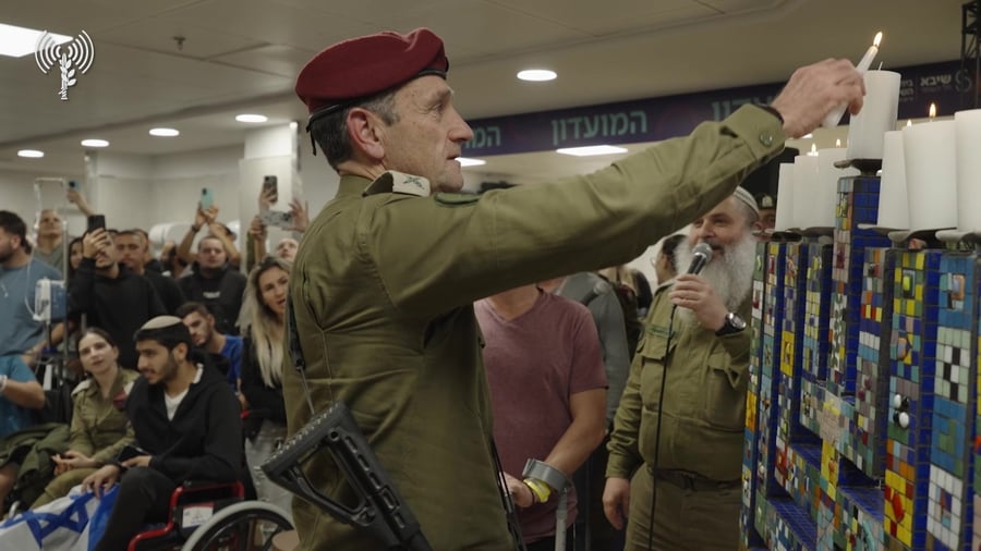 הרמטכל בהדלקת נרות