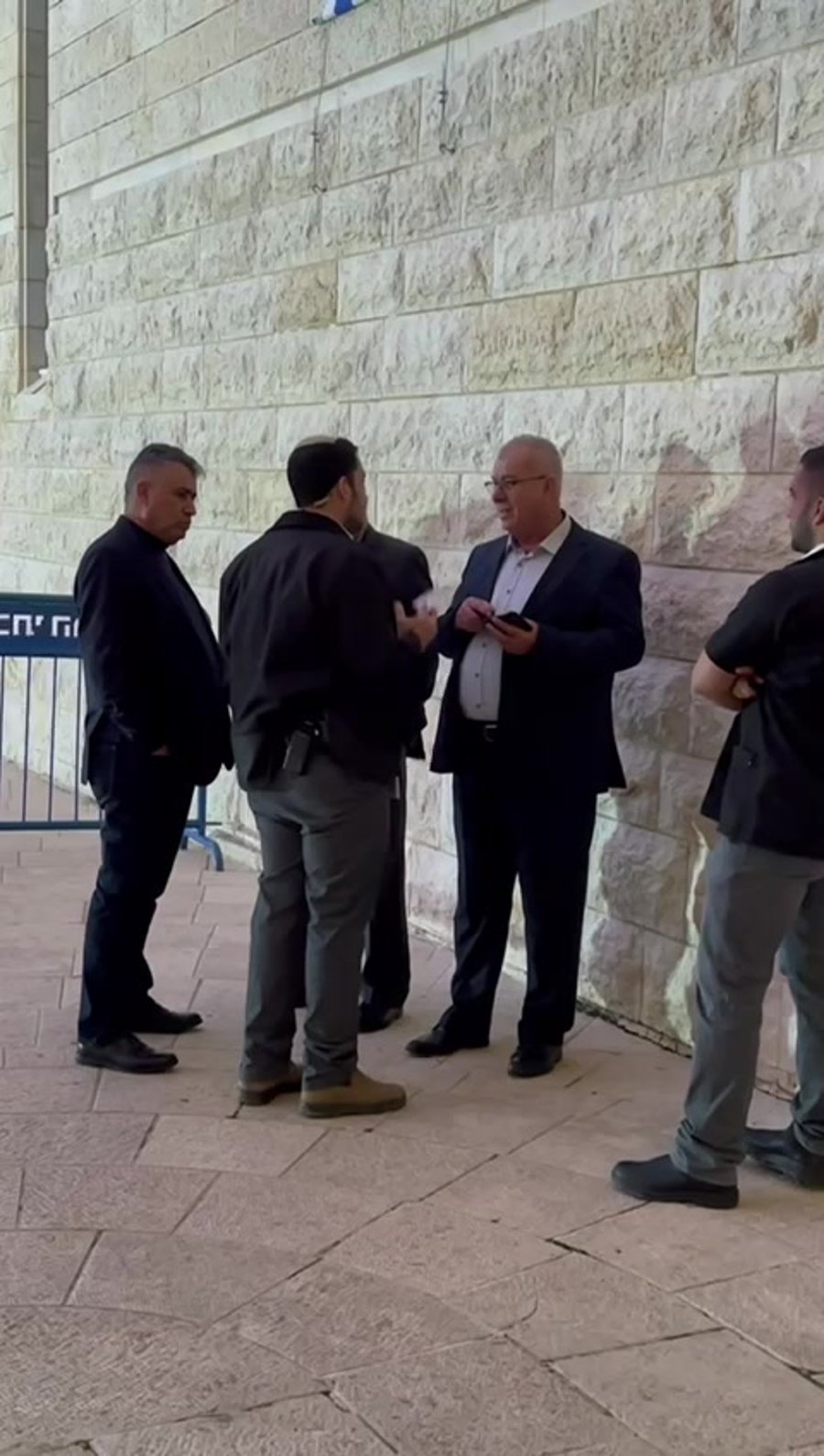 חכ"ל ברכה מעוכב