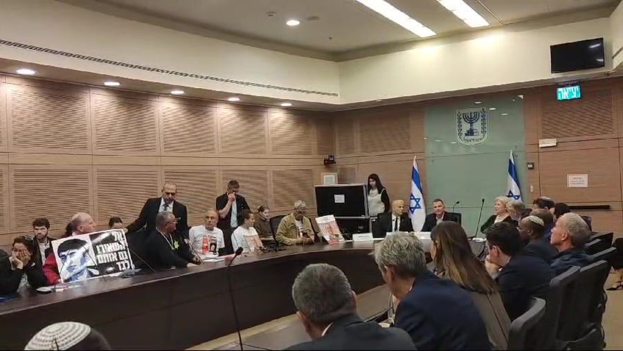 דני אלגרט טלאי צהוב