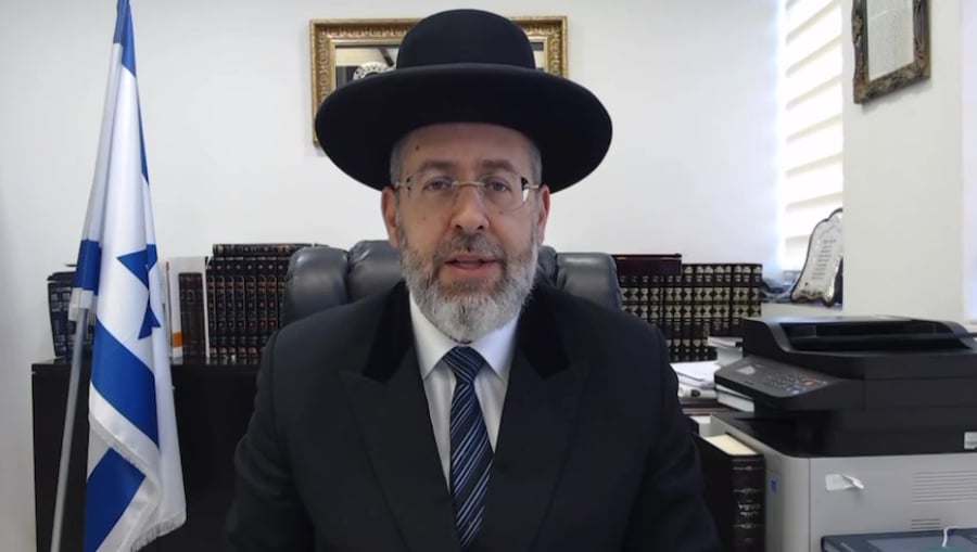 הרב לאו על התקיפות