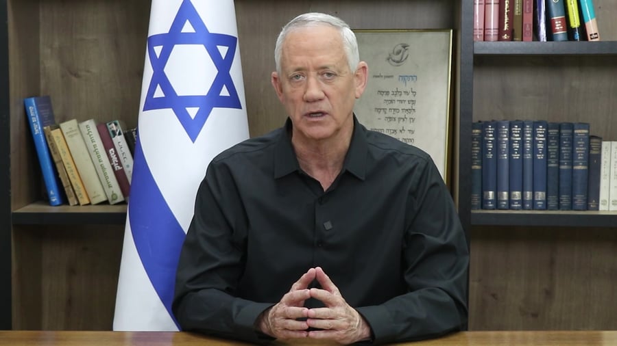 גנץ על איראן