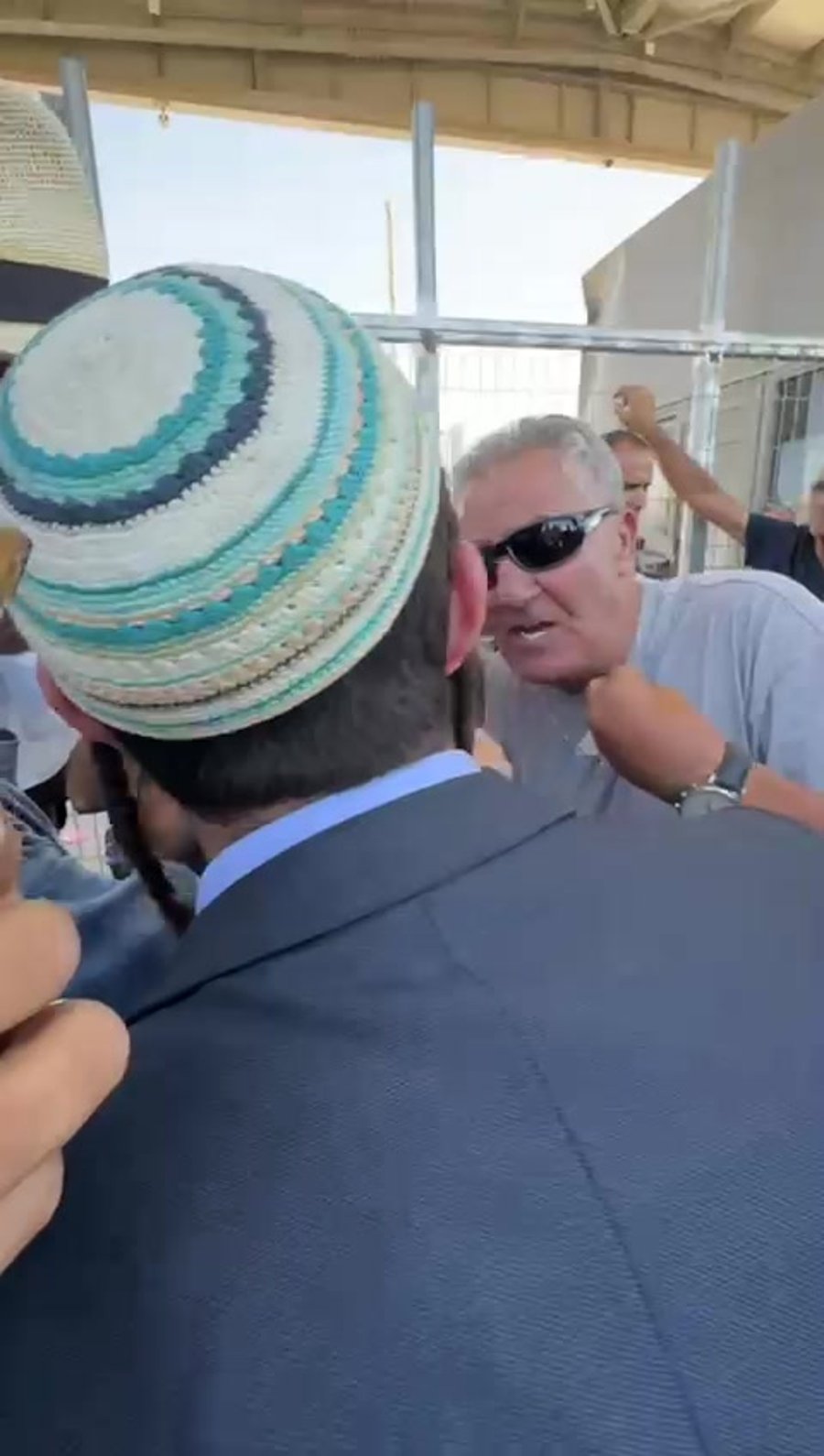 צבי סוכות שדה תימן (2)
