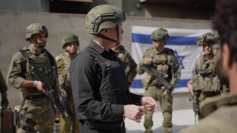דברי שר הביטחון בעזה � צילום אלעד מלכה