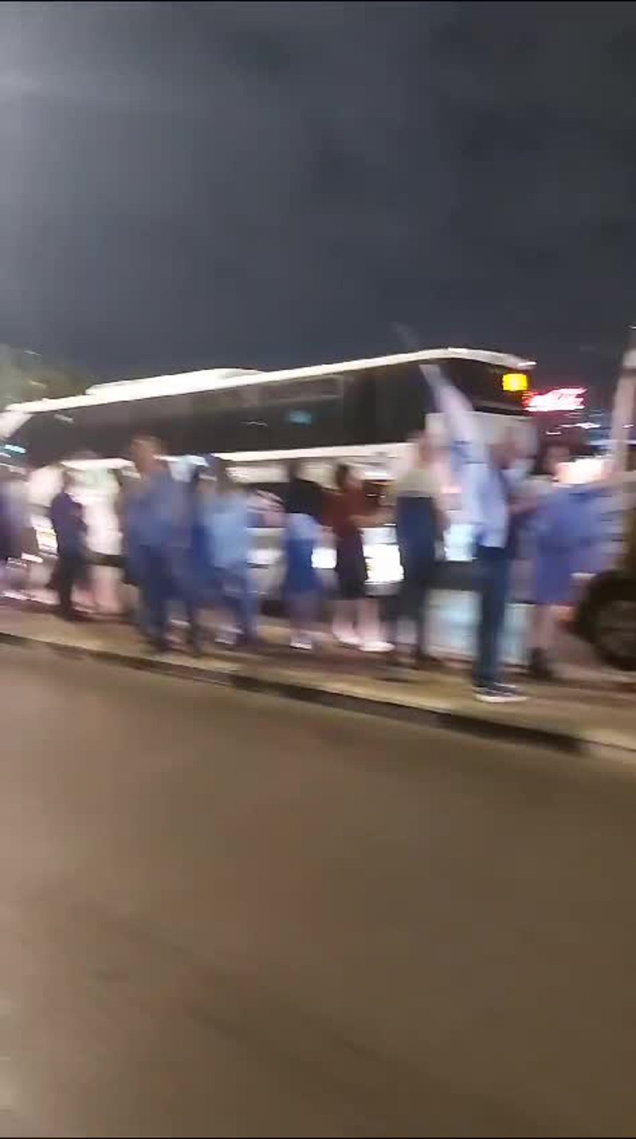 הפגנה גיוס גשר קוקה קולה (2)